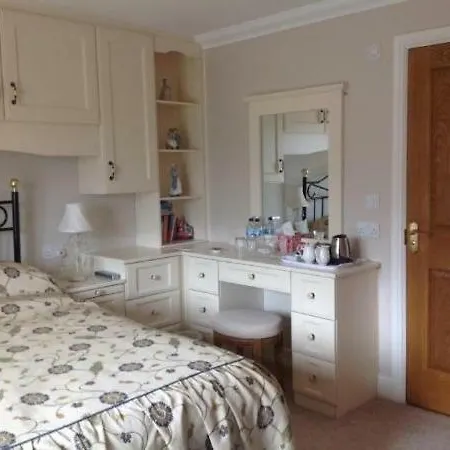 River Garth Bed and Breakfast *
